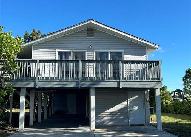 Property at 2809 17th St SW, Lehigh Acres, FL 33976, 3 beds, 2 baths