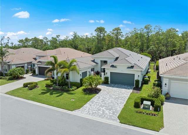 Property at 28617 Sicily Loop, Bonita Springs, FL 34135, 4 beds, 3.5 baths