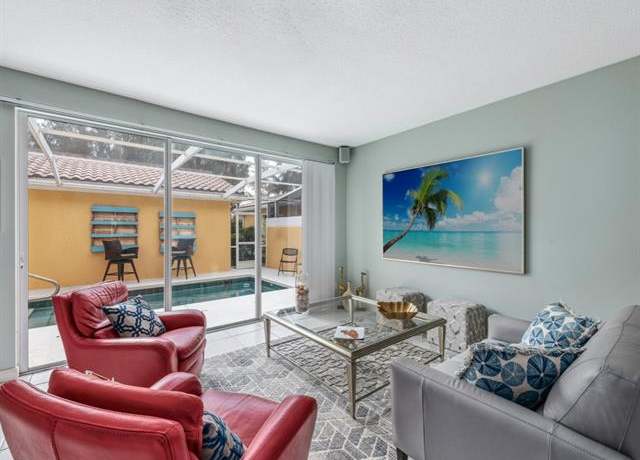 Property at 28692 Alessandria Cir, Bonita Springs, FL 34135, 3 beds, 3 baths