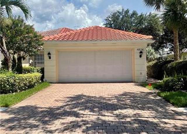 Property at 4824 Lasqueti Way, Naples, FL 34119, 2 beds, 2 baths