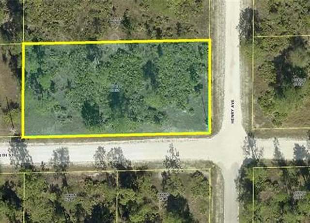Property at 1301 Henry Ave, Lehigh Acres, FL 33972