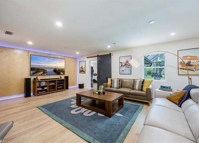 Property at 5311 Hickory Wood Dr, Naples, FL 34119, 3 beds, 3 baths