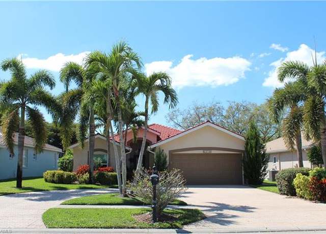 Property at 2276 Heritage Greens Dr, Naples, FL 34119, 3 beds, 2 baths