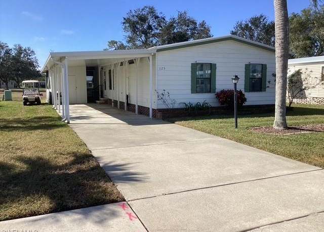 Property at 125 Calais Ct, Naples, FL 34112, 2 beds, 2 baths