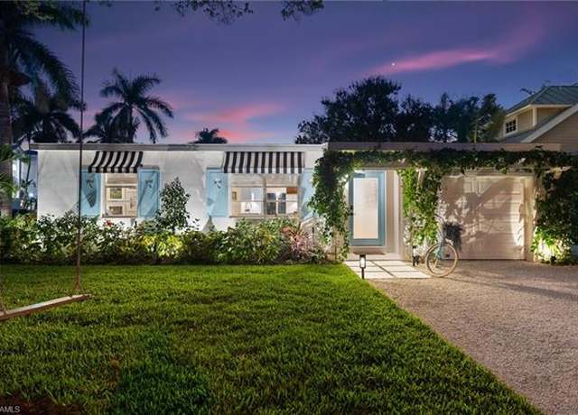 Property at 692 W Lake Dr, Naples, FL 34102, 3 beds, 2 baths