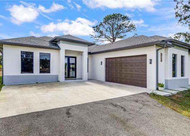 Property at 4768 40th St NE, Naples, FL 34120, 3 beds, 2 baths