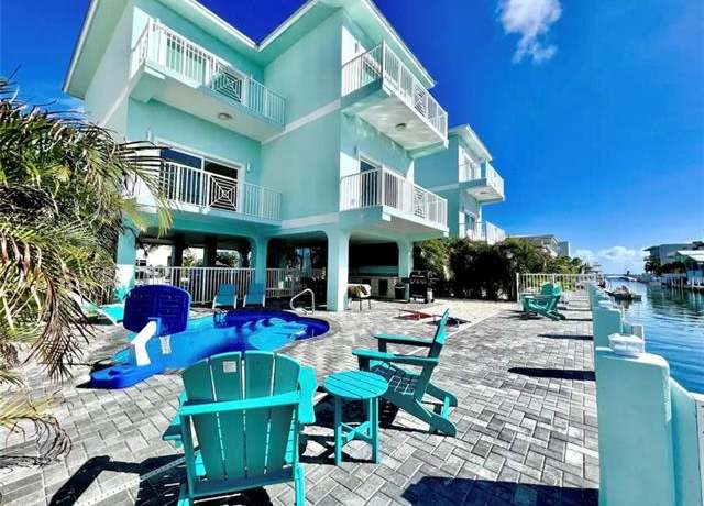 Property at 1021 82nd St, Marathon, FL 33050, 4 beds, 4.5 baths