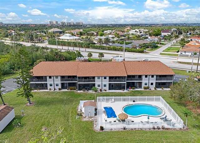 Property at 10022 Oxfordshire Ln #204, Fort Myers, FL 33908, 2 beds, 2 baths