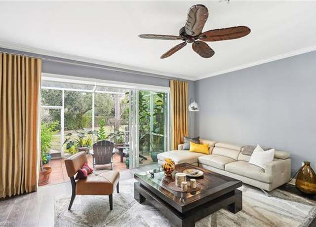Property at 16118 Ravina Way, Naples, FL 34110, 3 beds, 2.5 baths