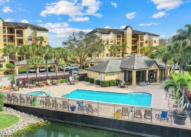 Property at 200 Vintage Cir Unit D304, Naples, FL 34119, 3 beds, 2 baths