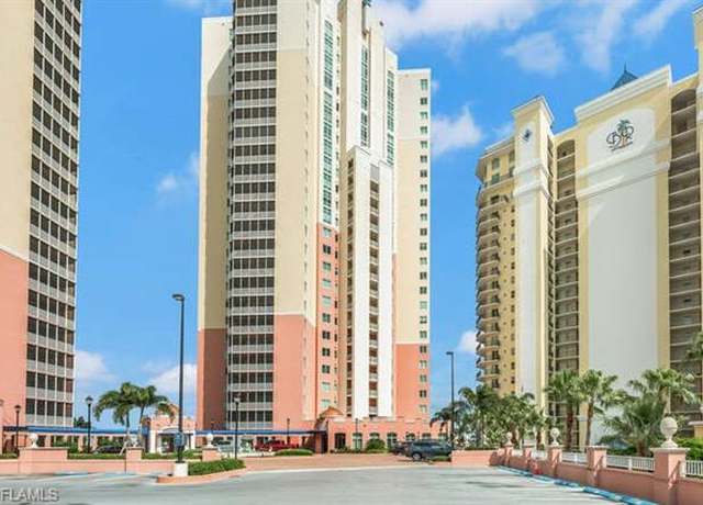 Property at 2745 1st St #104, Fort Myers, FL 33916, 1 bed, 1.5 baths
