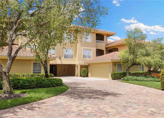 Property at 1880 Les Chateaux Blvd #104, Naples, FL 34109, 3 beds, 2.5 baths