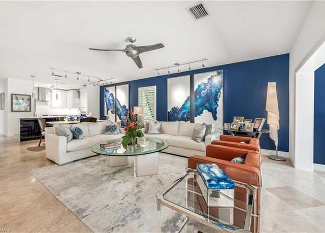Property at 786 109th Ave N, Naples, FL 34108, 3 beds, 2 baths