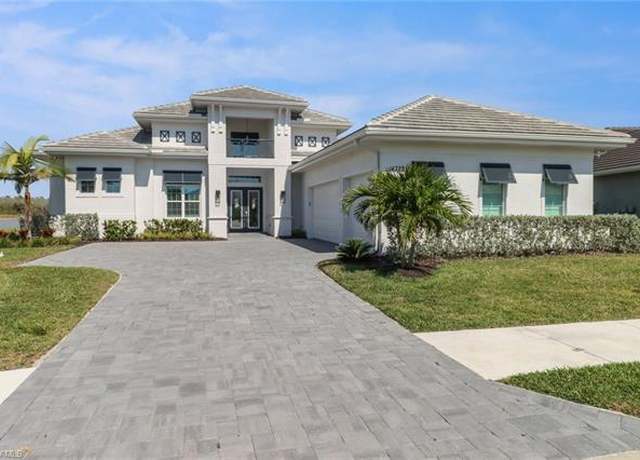 Property at 14370 Laguna Springs Ln, Naples, FL 34114, 4 beds, 4.5 baths