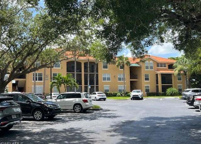 Property at 8635 River Homes Ln Unit 2-107, Bonita Springs, FL 34135, 3 beds, 2 baths