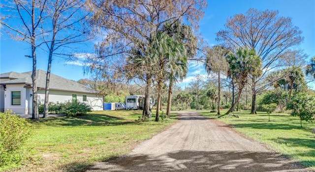 Photo of 110 6th St NE, Naples, FL 34120