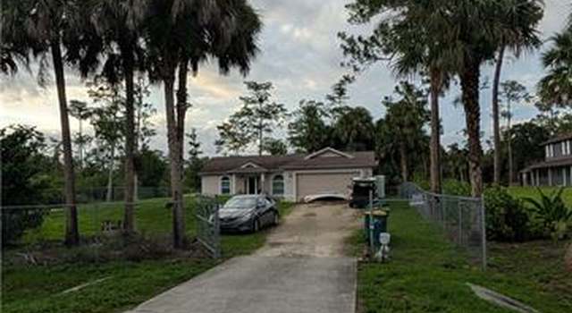 Photo of 1071 16th Ave NE, Naples, FL 34120