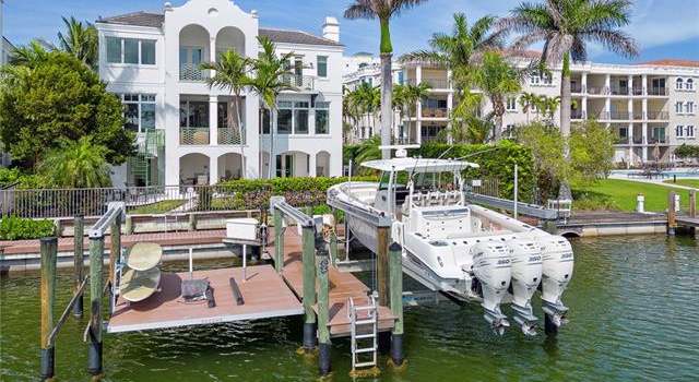 Photo of 1752 Gulf Shore Blvd N #4, Naples, FL 34102