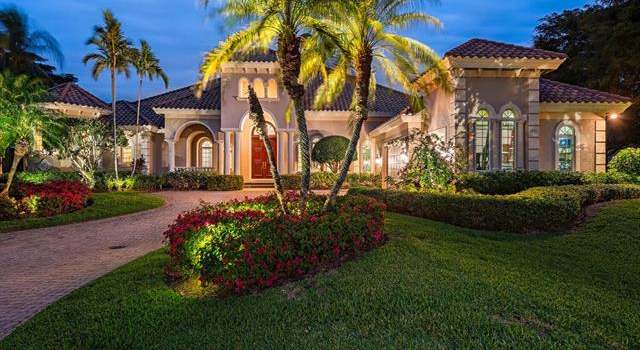 Photo of 1833 Plumbago Ln, Naples, FL 34105
