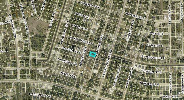 Photo of 562 Flamingo Ave S, Lehigh Acres, FL 33974