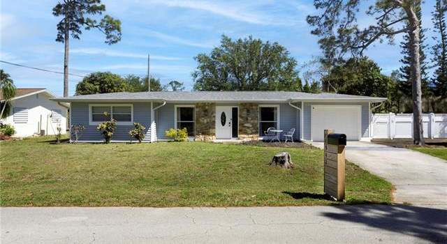 Photo of 8942 Forest St, Fort Myers, FL 33907