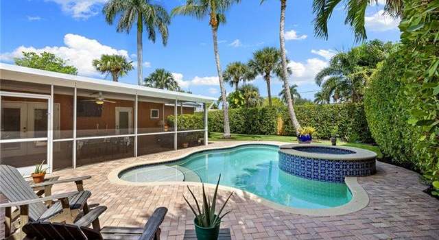 Photo of 1233 12th Ave N, Naples, FL 34102