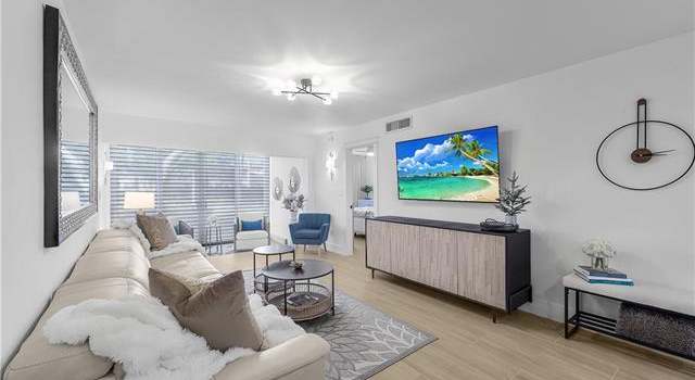 Photo of 272 Banyan Blvd #272, Naples, FL 34102