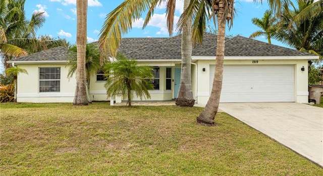 Photo of 1919 NE 18th St, Cape Coral, FL 33909