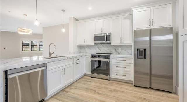 Photo of 230 Vintage Cir Unit A204, Naples, FL 34119
