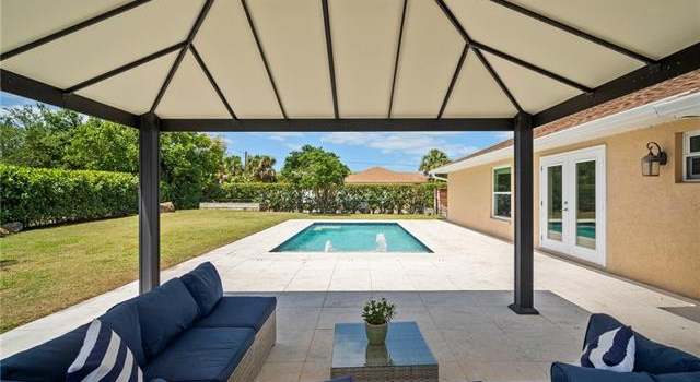 Photo of 206 Willowick Dr, Naples, FL 34110