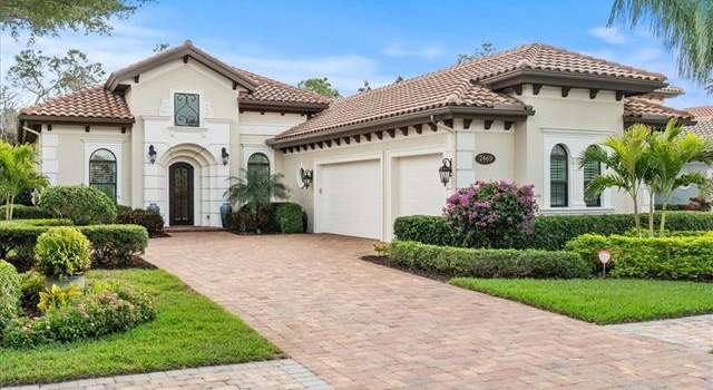 Photo of 7469 Lantana Cir, Naples, FL 34119