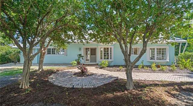 Photo of 2171 South Winds Dr, Naples, FL 34102