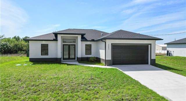Photo of 2003 Curry Ave N, Lehigh Acres, FL 33971