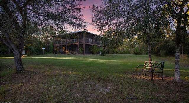 Photo of 982 Honeybee Dr, Naples, FL 34120