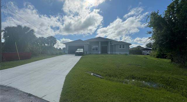 Photo of 6117 Hendley Ct, Fort Myers, FL 33905