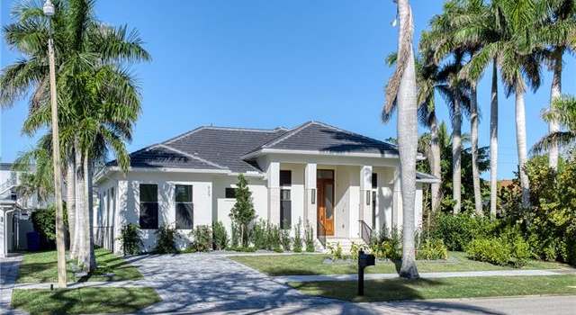 Photo of 629 10th St N, Naples, FL 34102