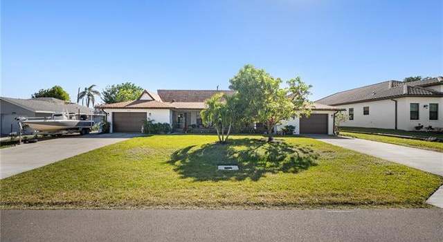 Photo of 692 108th Ave N, Naples, FL 34108