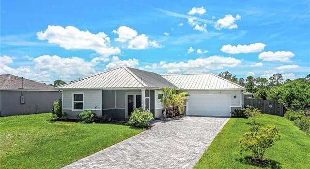 Photo of 8038 Buttercup Cir, Labelle, FL 33935