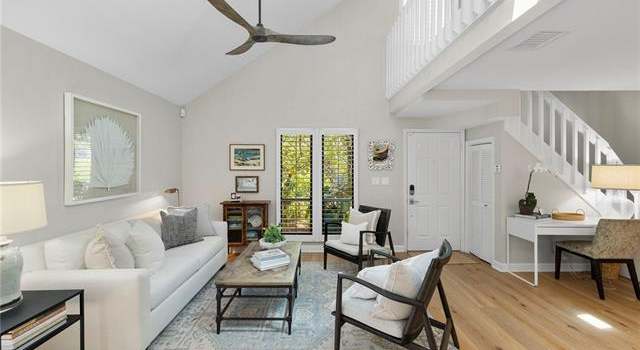 Photo of 1261 Solana Rd Unit F4, Naples, FL 34103