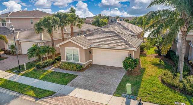 Photo of 10480 Carolina Willow Dr, Fort Myers, FL 33913