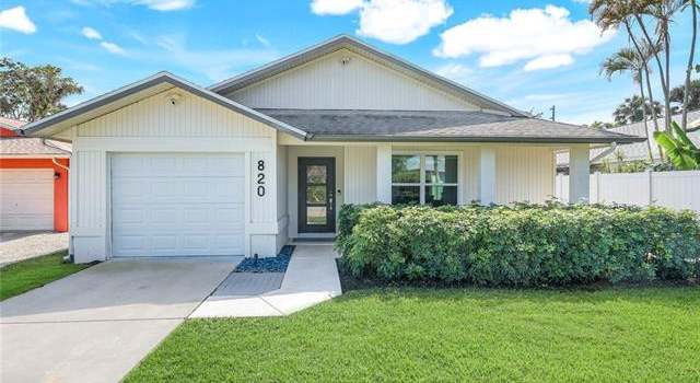 Photo of 820 102nd Ave N, Naples, FL 34108