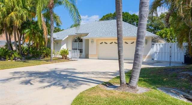 Photo of 227 Kirtland Dr, Naples, FL 34110