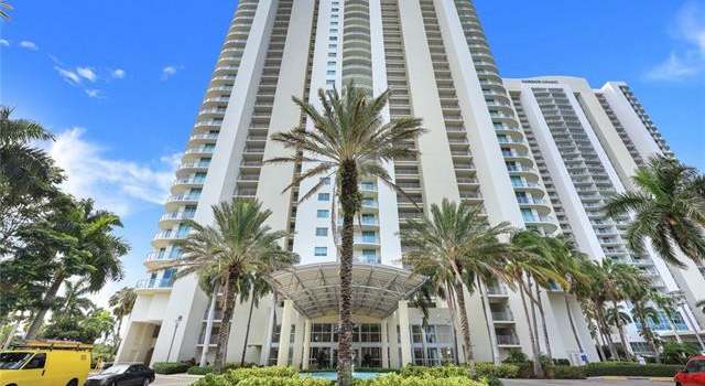 Photo of 3000 Oasis Grand Blvd #1106, Fort Myers, FL 33916