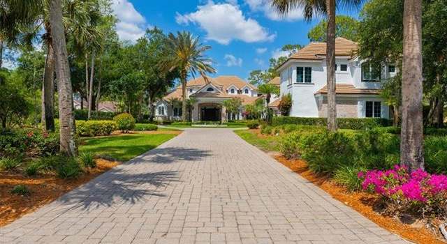 Photo of 336 Edgemere Way E, Naples, FL 34105