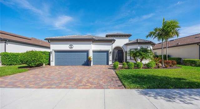 Photo of 7675 Winding Cypress Dr, Naples, FL 34114