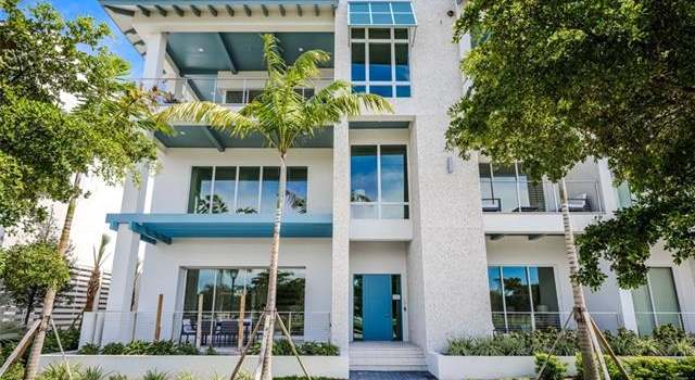 Photo of 201 8th St S #101, Naples, FL 34102