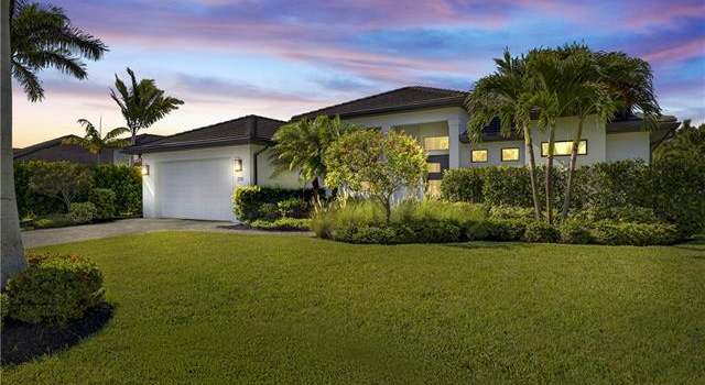 Photo of 210 Legacy Ct, Naples, FL 34110