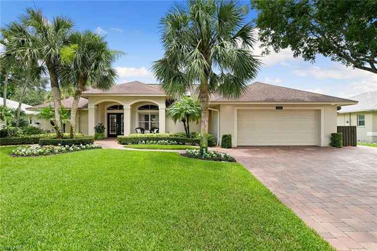 Photo of 2322 River Reach Dr Naples, FL 34104