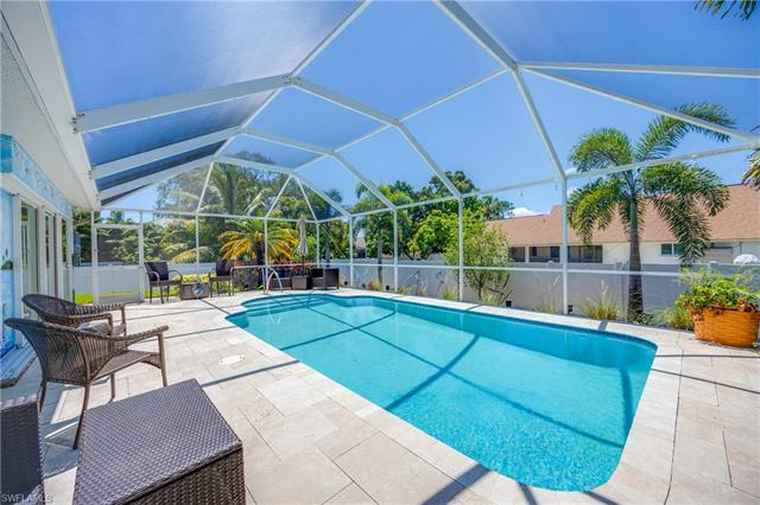 Photo of 9834 Pennsylvania Ave Bonita Springs, FL 34135