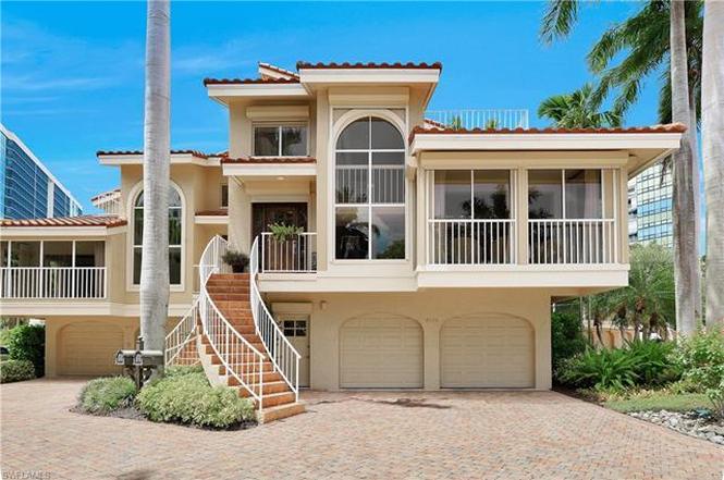 4737 Villa Mare Ln, Naples, FL 34103 | MLS# 220053815 | Redfin